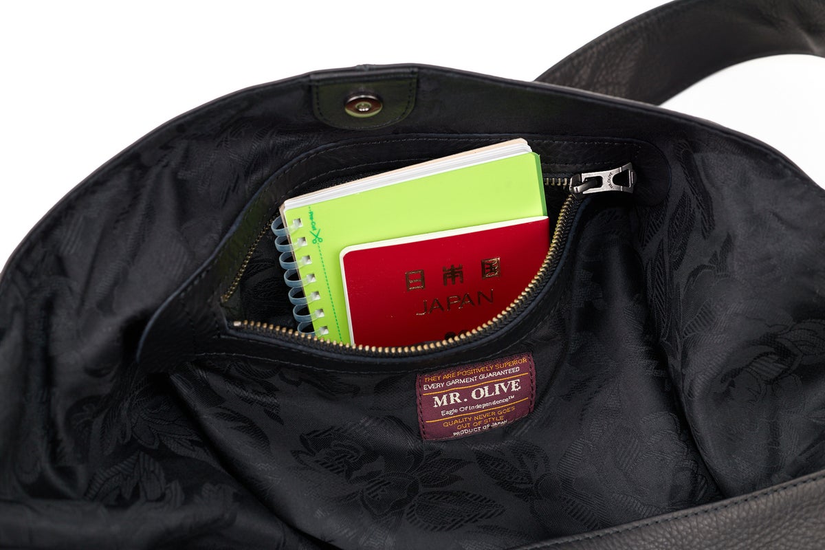 MR.OLIVE E.O.I ミスターオリーブ イーオーアイ IMPERMA-LEATHER インパーマレザー BIG SHOULDER BAG ME649