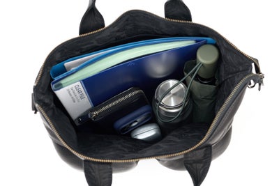 MR.OLIVE E.O.I ミスターオリーブ イーオーアイ IMPERMA-LEATHER インパーマレザー HELMET BAG ME666