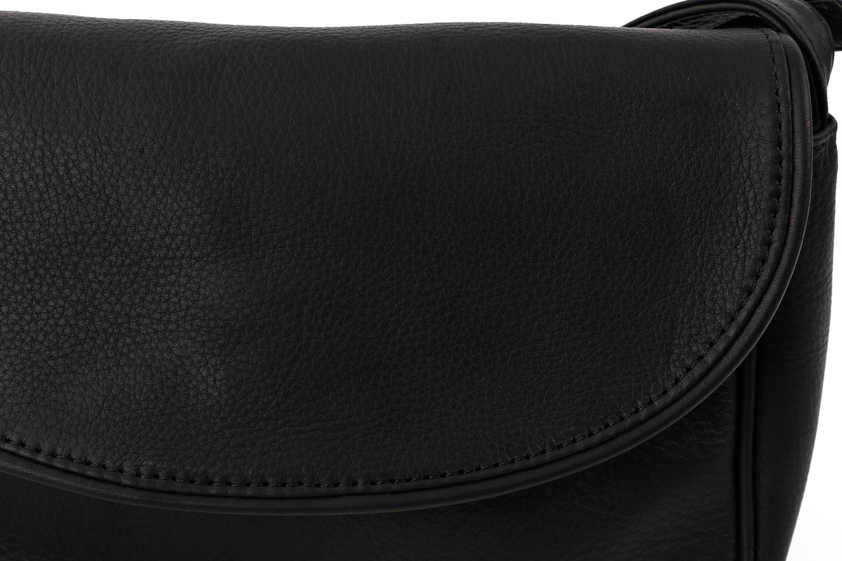 MR.OLIVE E.O.I ミスターオリーブ イーオーアイ IMPERMA-LEATHER インパーマレザー NEAT SHOULDER BAG ME668