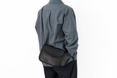 MR.OLIVE E.O.I ミスターオリーブ イーオーアイ IMPERMA-LEATHER インパーマレザー NEAT SHOULDER BAG ME668
