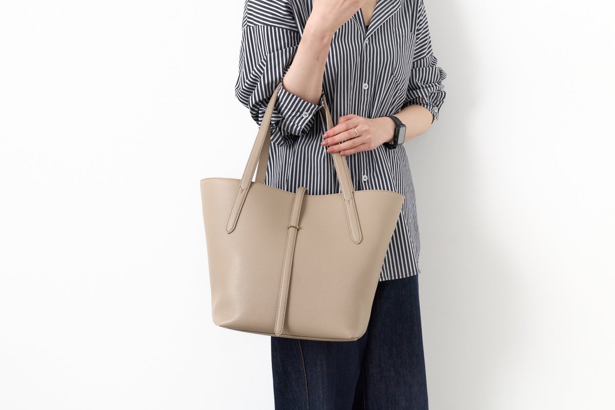 PELLE MORBIDA ペッレモルビダ Vela ヴェ－ラ トートバッグ PMO-VE107