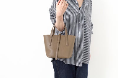 PELLE MORBIDA ペッレモルビダ Vela ヴェ－ラ ミニトートバッグ PMO-VE108