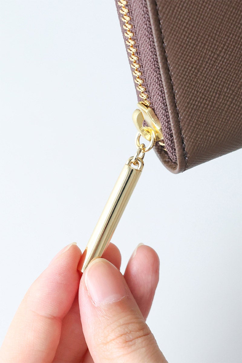 LANVIN en Bleu ランバン オン ブルー リュクサンブール 小銭入れ付き長財布（ラウンドファスナー式 ） 480119