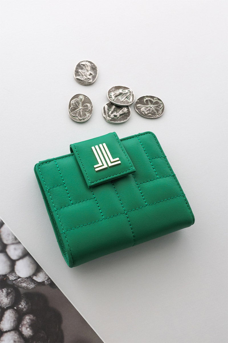 LANVIN en Bleu ランバン オン ブルー ベルシー 小銭入れ付き二つ折り財布 482663