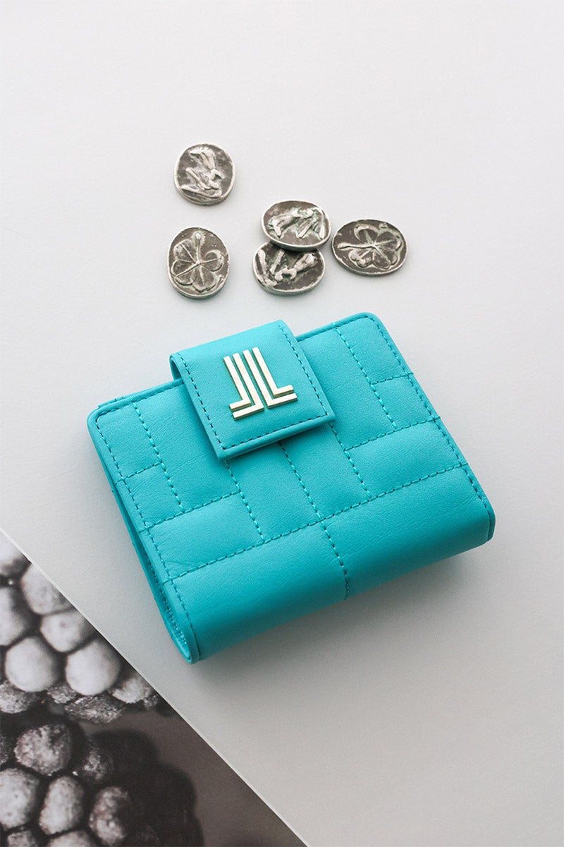 LANVIN en Bleu ランバン オン ブルー ベルシー 小銭入れ付き二つ折り財布 482663