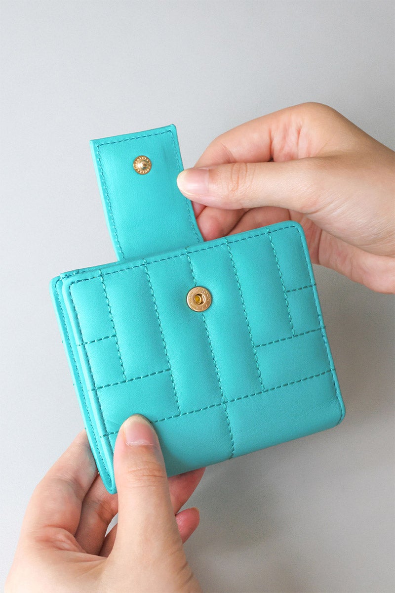 LANVIN en Bleu ランバン オン ブルー ベルシー 小銭入れ付き二つ折り財布 482663