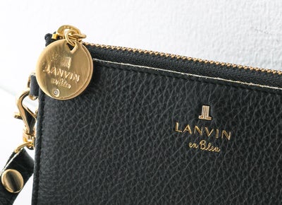 LANVIN en Bleu ランバン オン ブルー メラニー キーリング付きマルチケース 483224