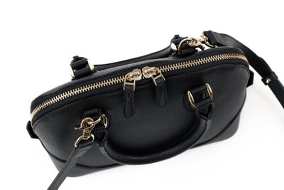 PELLE MORBIDA ペッレモルビダ Vela ヴェ－ラ ブガッティバッグ PMO-VE106
