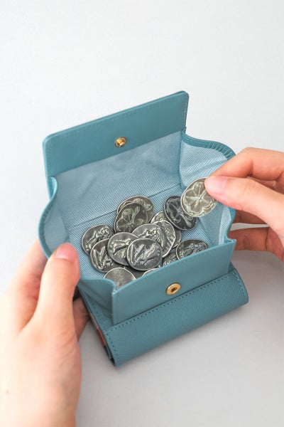 LANVIN en Bleu ランバン オン ブルー リュクサンブールカラー 小銭入れ付き二つ折り財布 482038