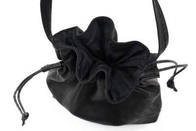 MR.OLIVE E.O.I ミスターオリーブ イーオーアイ IMPERMA-LEATHER インパーマレザー DRAWSTRING BAG ME698
