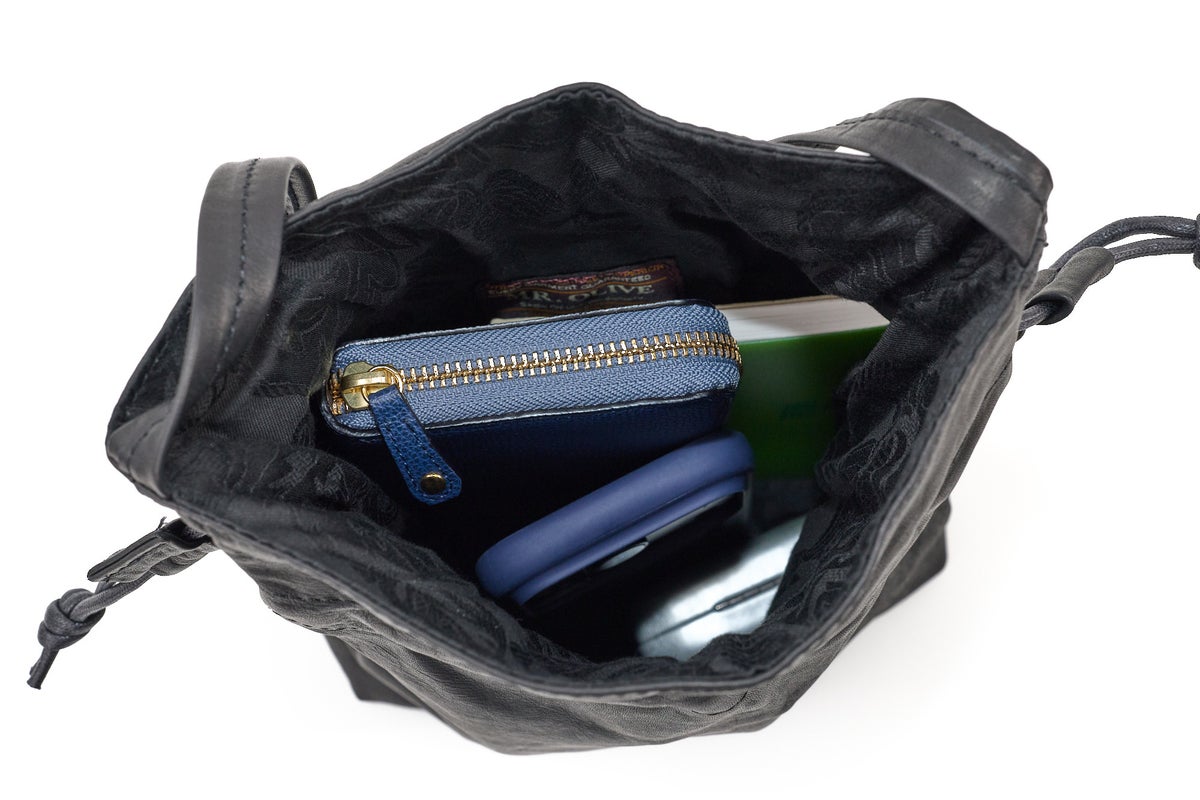 MR.OLIVE E.O.I ミスターオリーブ イーオーアイ IMPERMA-LEATHER インパーマレザー DRAWSTRING BAG ME698