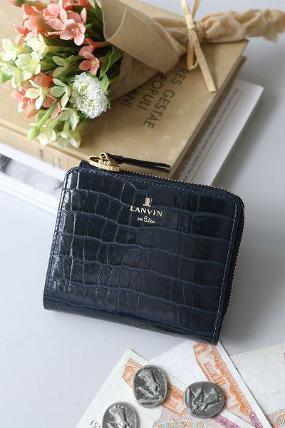 LANVIN en Bleu ランバン オン ブルー マゼンダ 小銭入れ付き二つ折り財布 481686