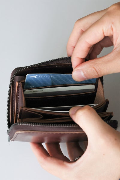 MR.OLIVE E.O.I ミスターオリーブ イーオーアイ HORWEEN CHROMEXCEL LEATHER ホーウィン クロムエクセルレザー COMPACT ZIP WALLET ME123H