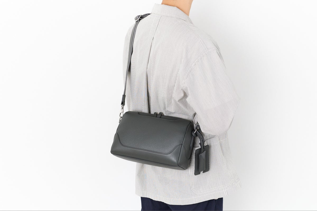 PELLE MORBIDA ペッレモルビダ Maiden Voyage メイデン ボヤージュ ドラムシェイプト ショルダーバッグ (L) PMO-MB090