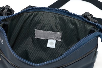 CIE シー VARIOUS COMPACT SHOULDER 021832