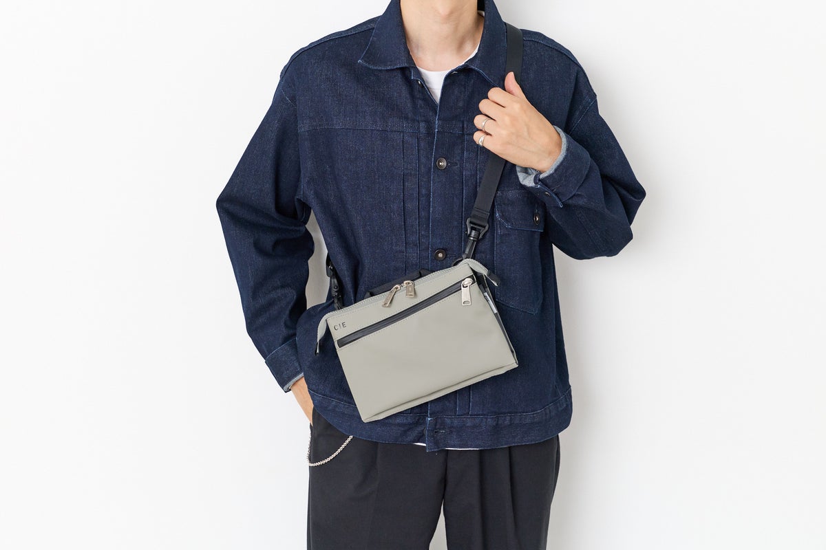 CIE シー VARIOUS COMPACT SHOULDER 021832