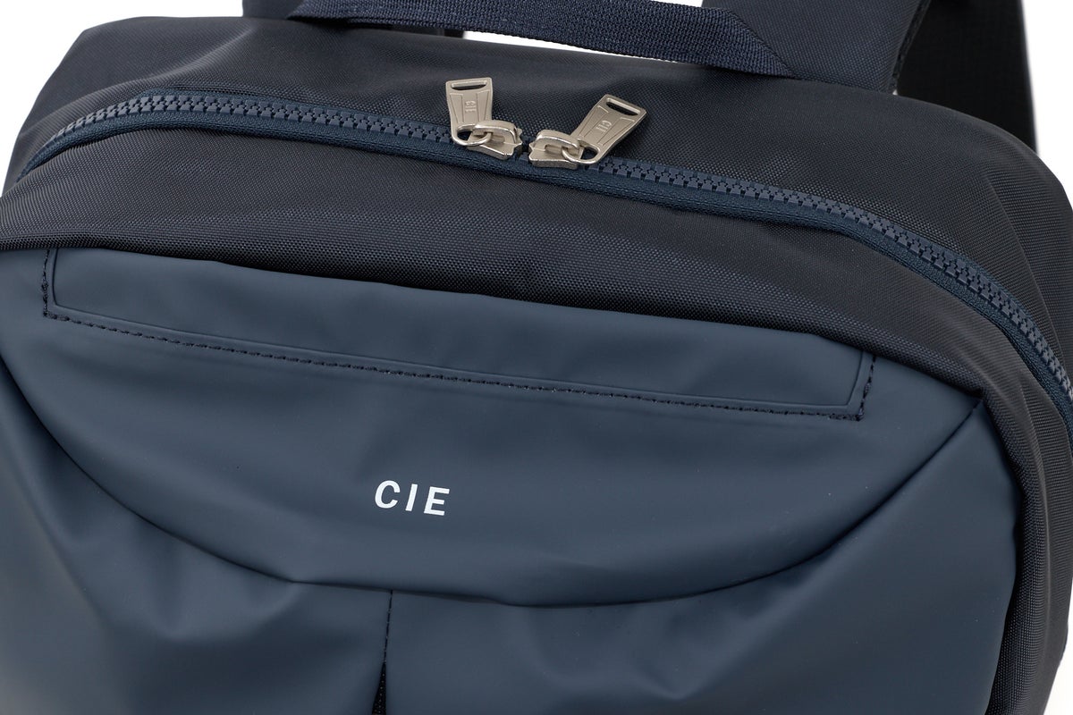 CIE シー LEAP COMMUTER PACK 072305